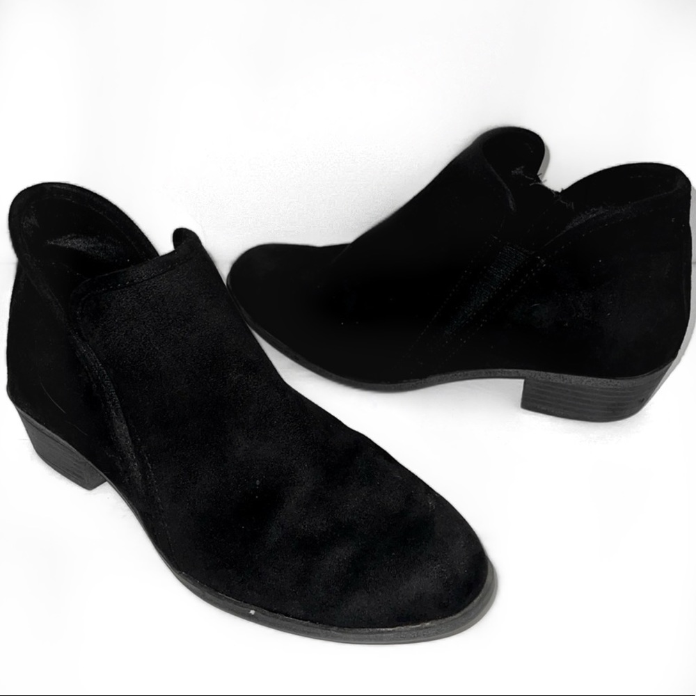 Black Ankle Bootie